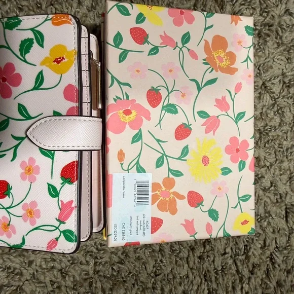 ♠️NWT Kate Spade Boxed Madison Strawberry Garden Medium Compact Bifold Wallet - Picture 5 of 8